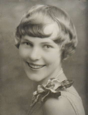 Helen M Wright